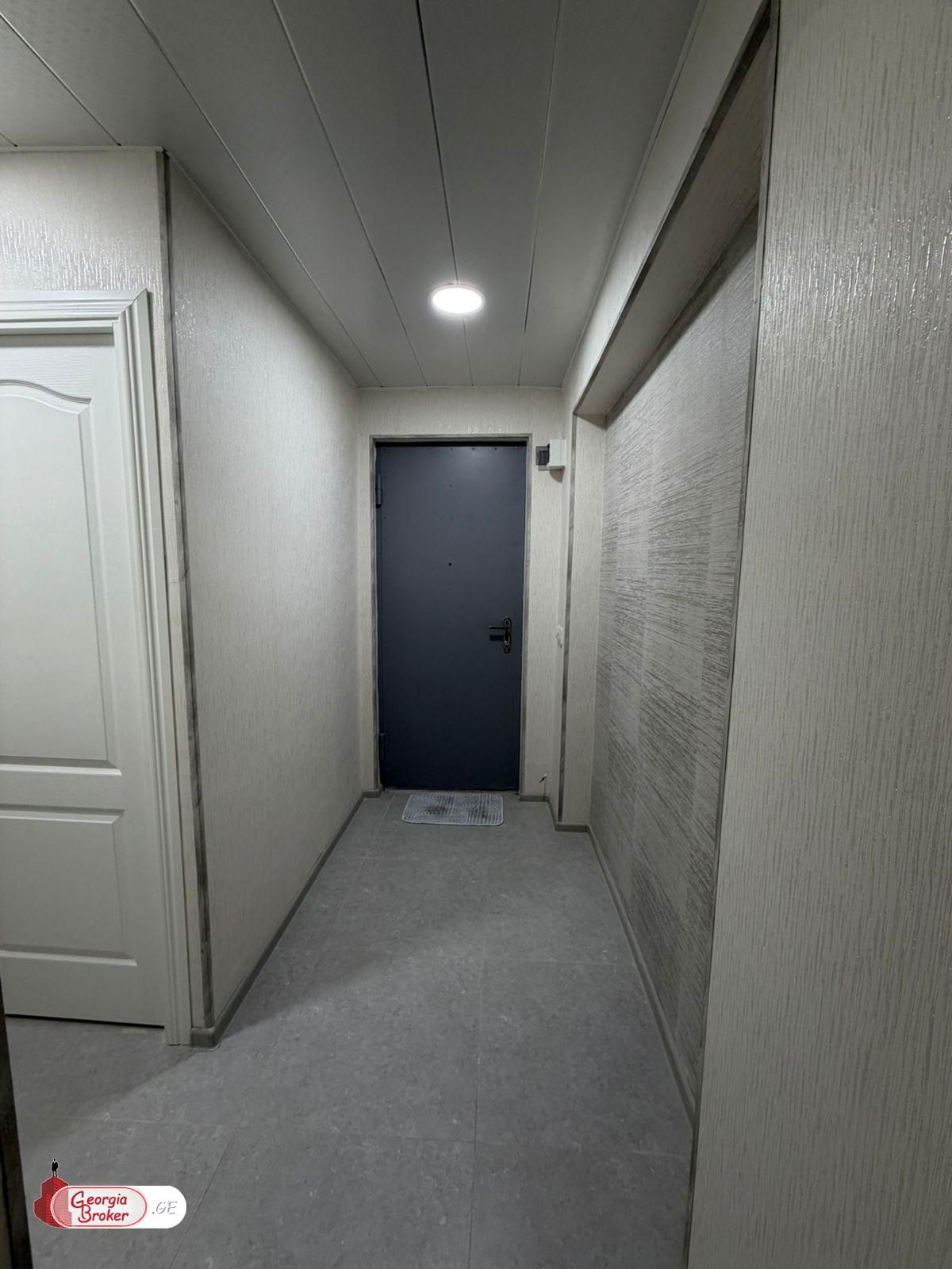 nearly repaired 3-room apartment for sale